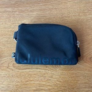 Lululemon Clippable Card Pouch